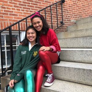 Meet your Poshers, Francesca & Angelica